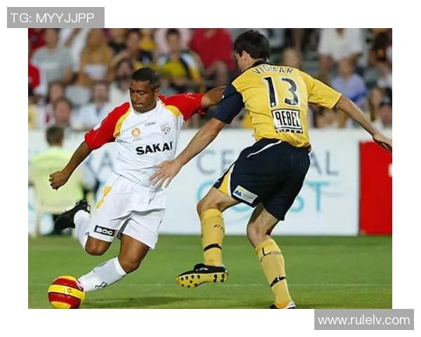 足球球星晃人过人技巧是否属于犯规行为的判定标准分析