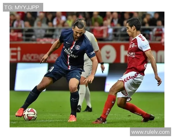 足球球星花式过人技巧全解析：轻松掌握高难度动作的秘诀与实战应用