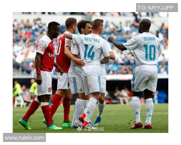 中东足球传奇球星的崛起与辉煌历程解析