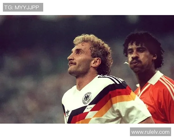 80年代足球传奇人物风采回顾 经典球星瞬间重现荣耀时光